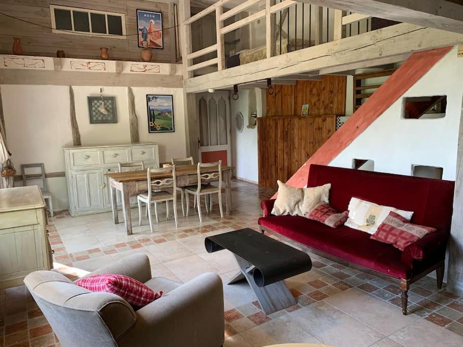Le Tapis Vert - Loft Avec Jardin Auch Eksteriør billede
